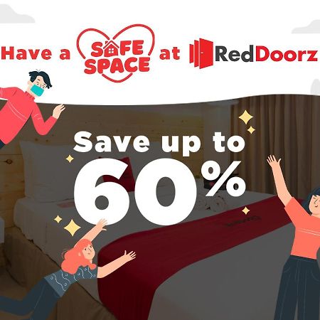 Reddoorz Plus @ Poblacion Makati San Pedro Makati Exterior foto