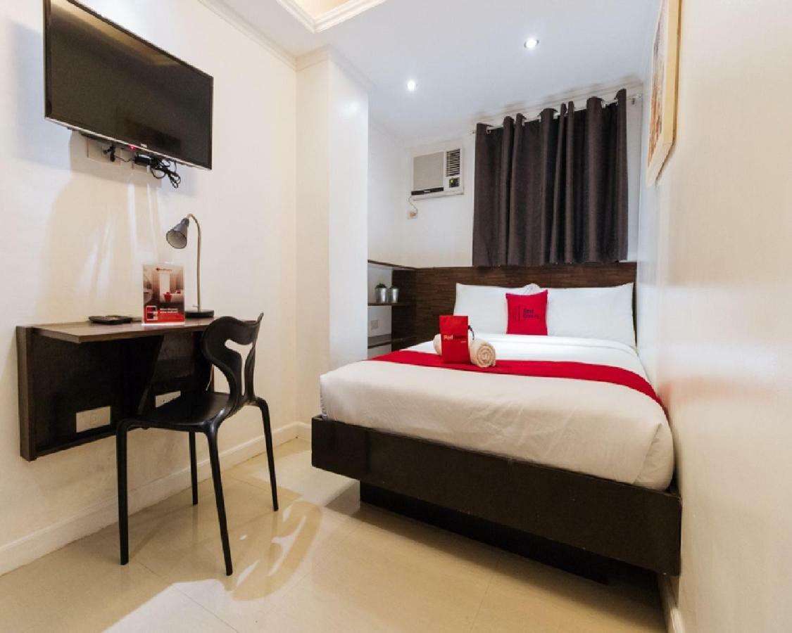Reddoorz Plus @ Poblacion Makati San Pedro Makati Exterior foto
